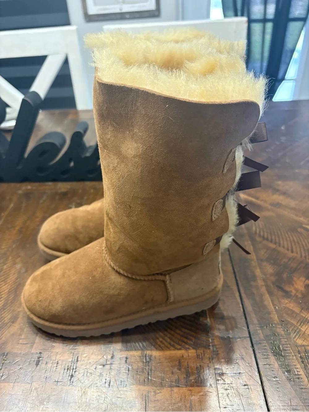 UGG Kids Chestnut Suede Shearling-Trim Bow Back Boots